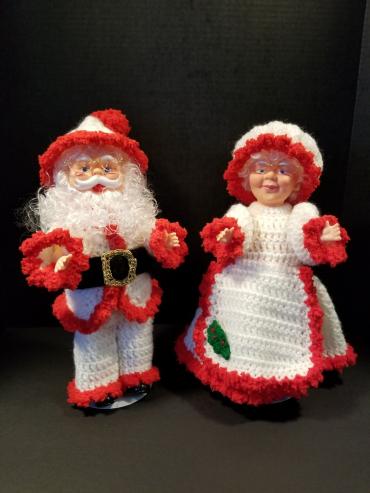 Mr & Mrs. Winter Santa Clause