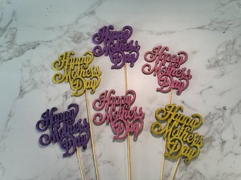 Mother\'s Day Accessory Pick