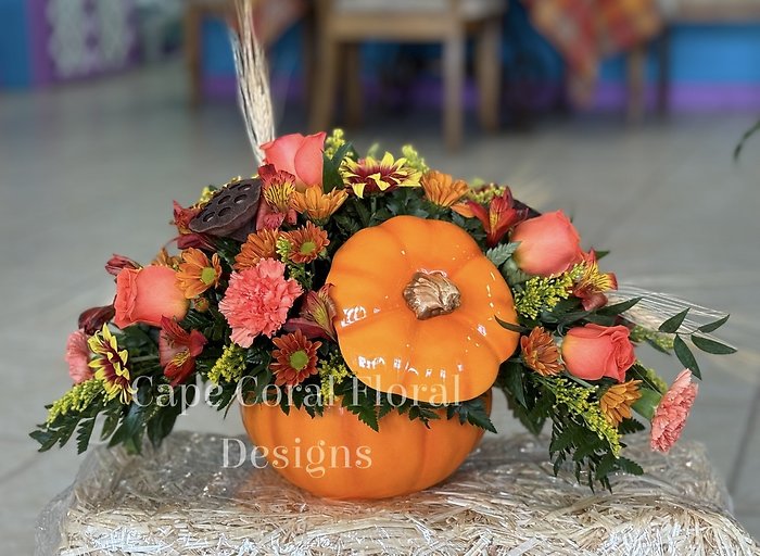 Stunning Pumpkin Centerpiece