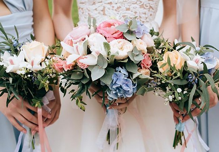 Pastel Bridal Party Bouquets