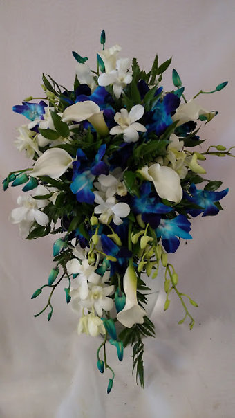 Blue Elegance Cascade