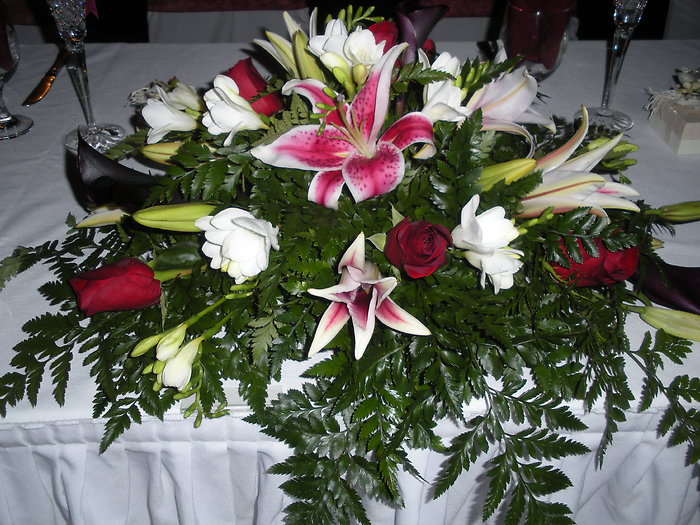 Lily, Rose and Freesia Head Table Piece